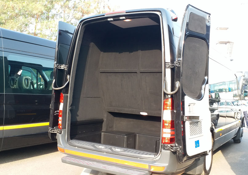 hire mercedes Benz Sprinter With Chauffer in Melbourne